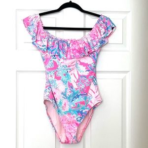 VGUC Lilly Pulitzer size 6 one piece bathing suit
